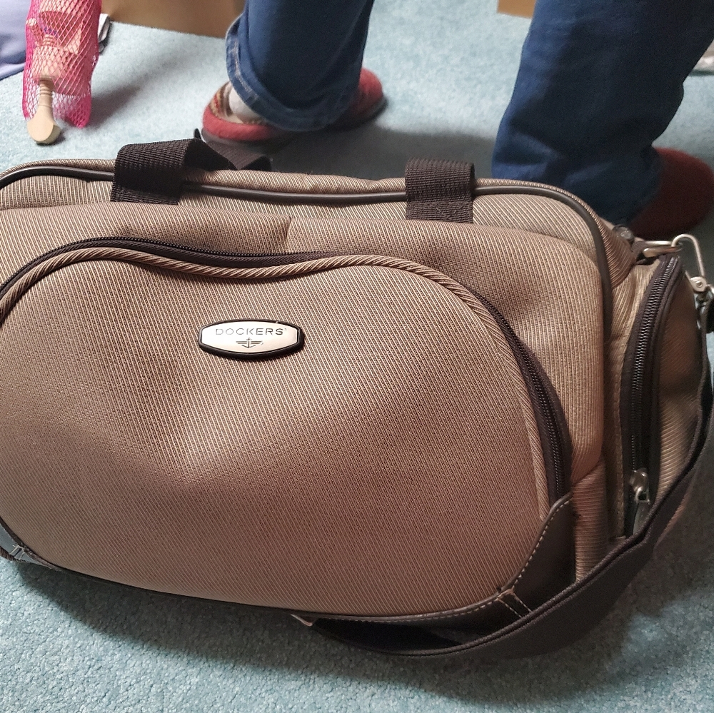 Hand suitcase